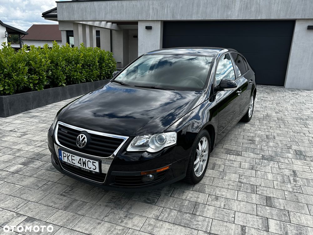 Volkswagen Passat - 6