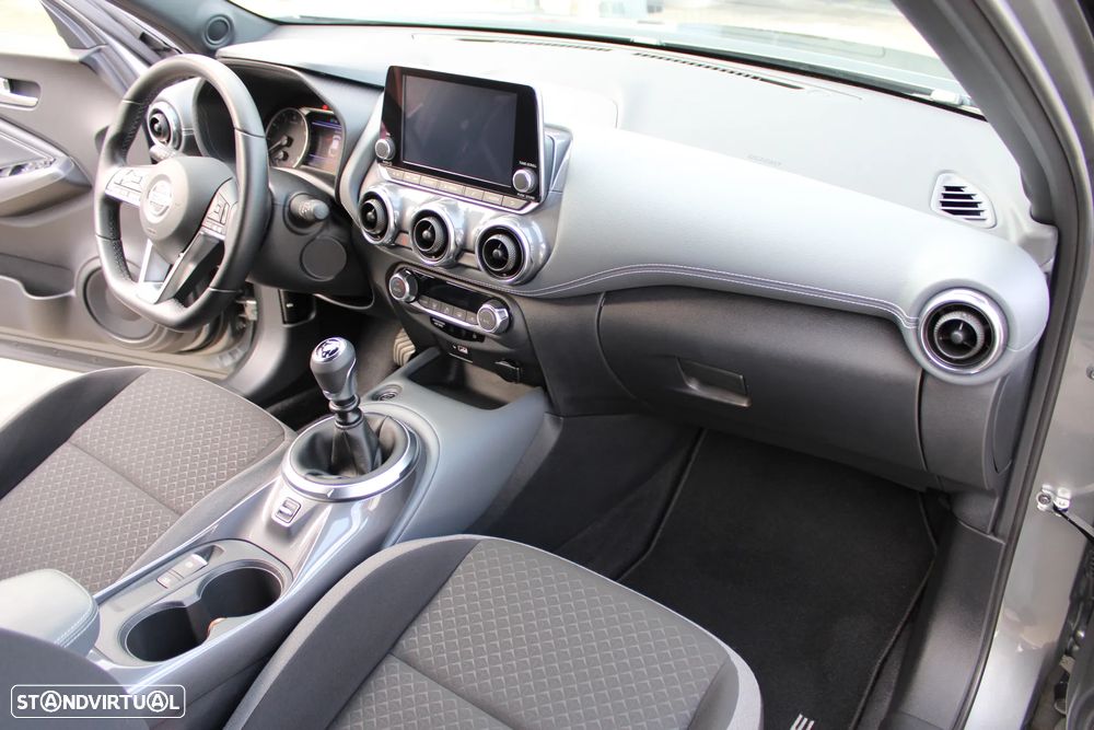 Nissan Juke 1.0 DIG-T N-Connecta NAV.+TwoTone NC - 37