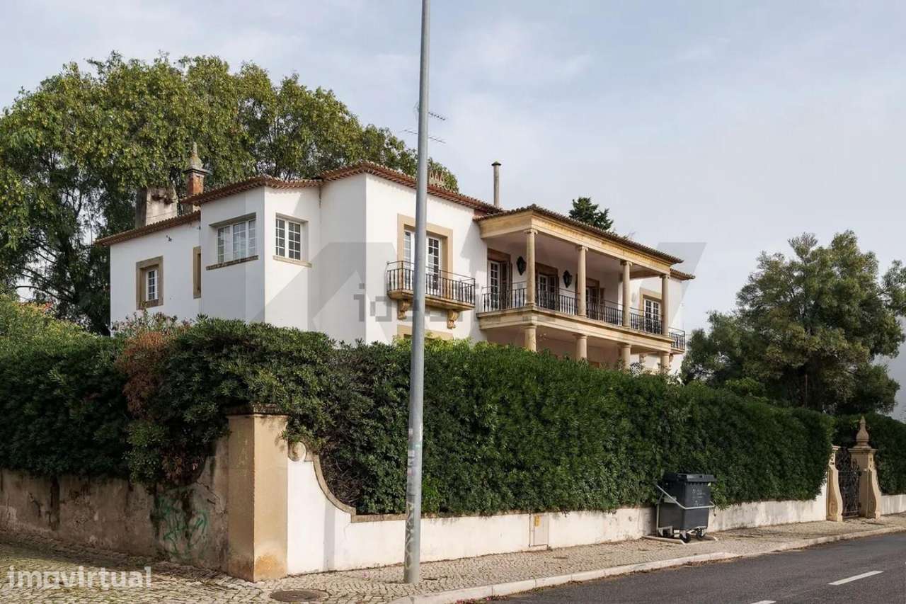 Palacete Histórico em Paço de Arcos com Licença Comercial e Rendimento - Grande imagem: 3/15
