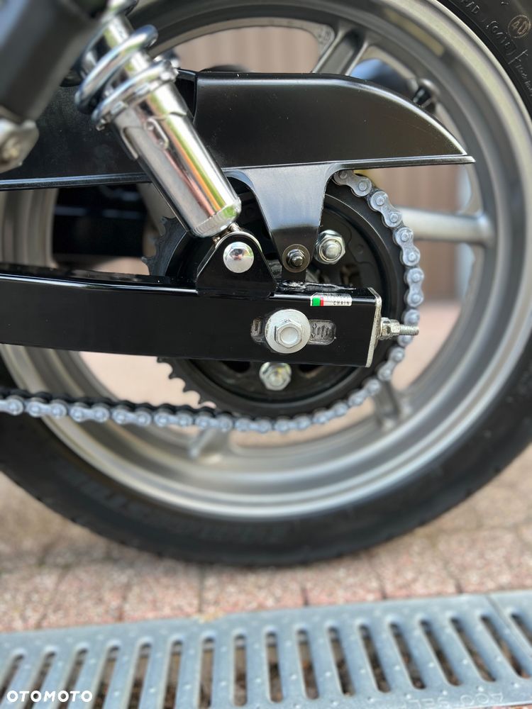 Honda CB - 7