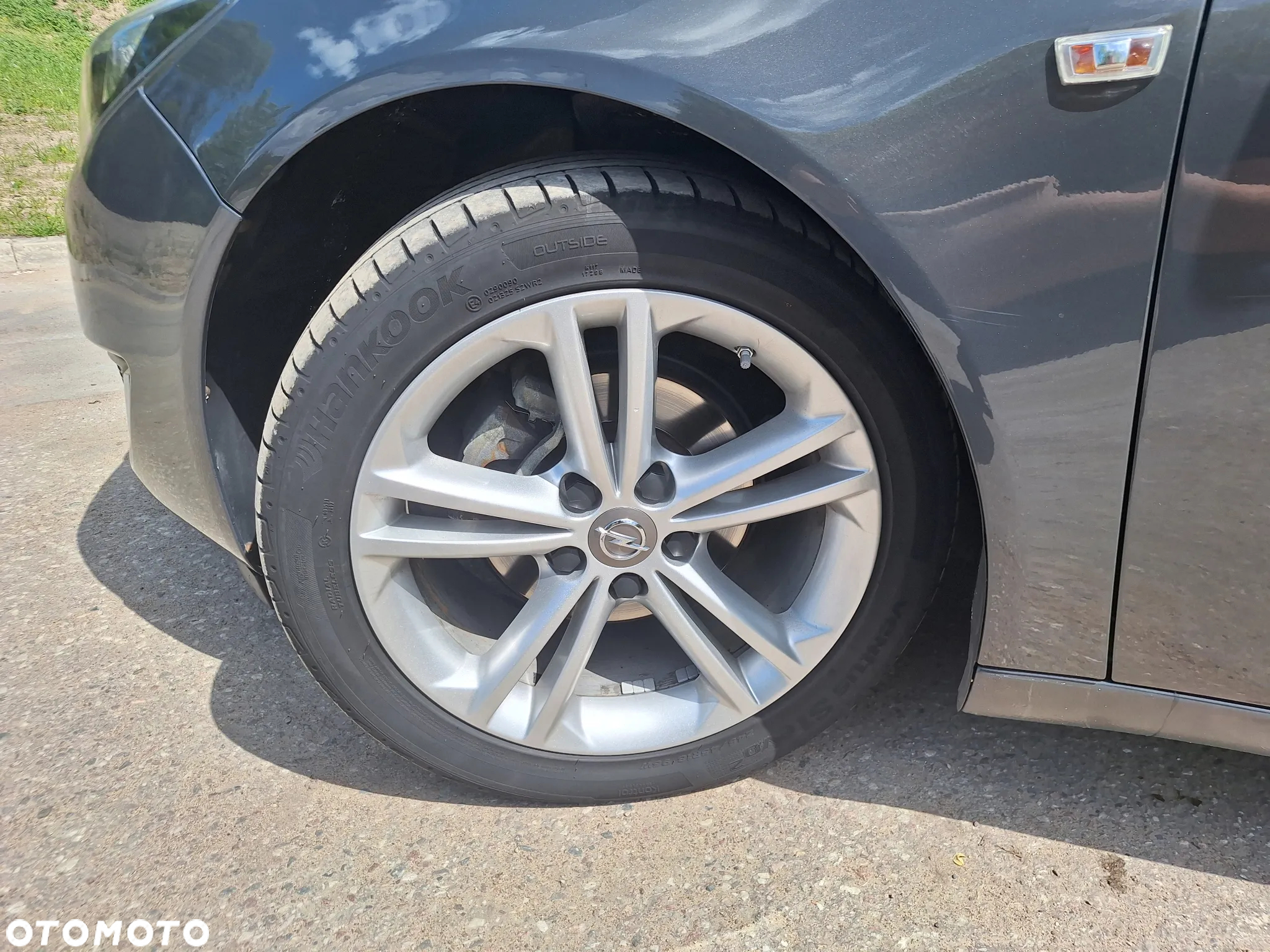 Opel Insignia 1.8 - 10