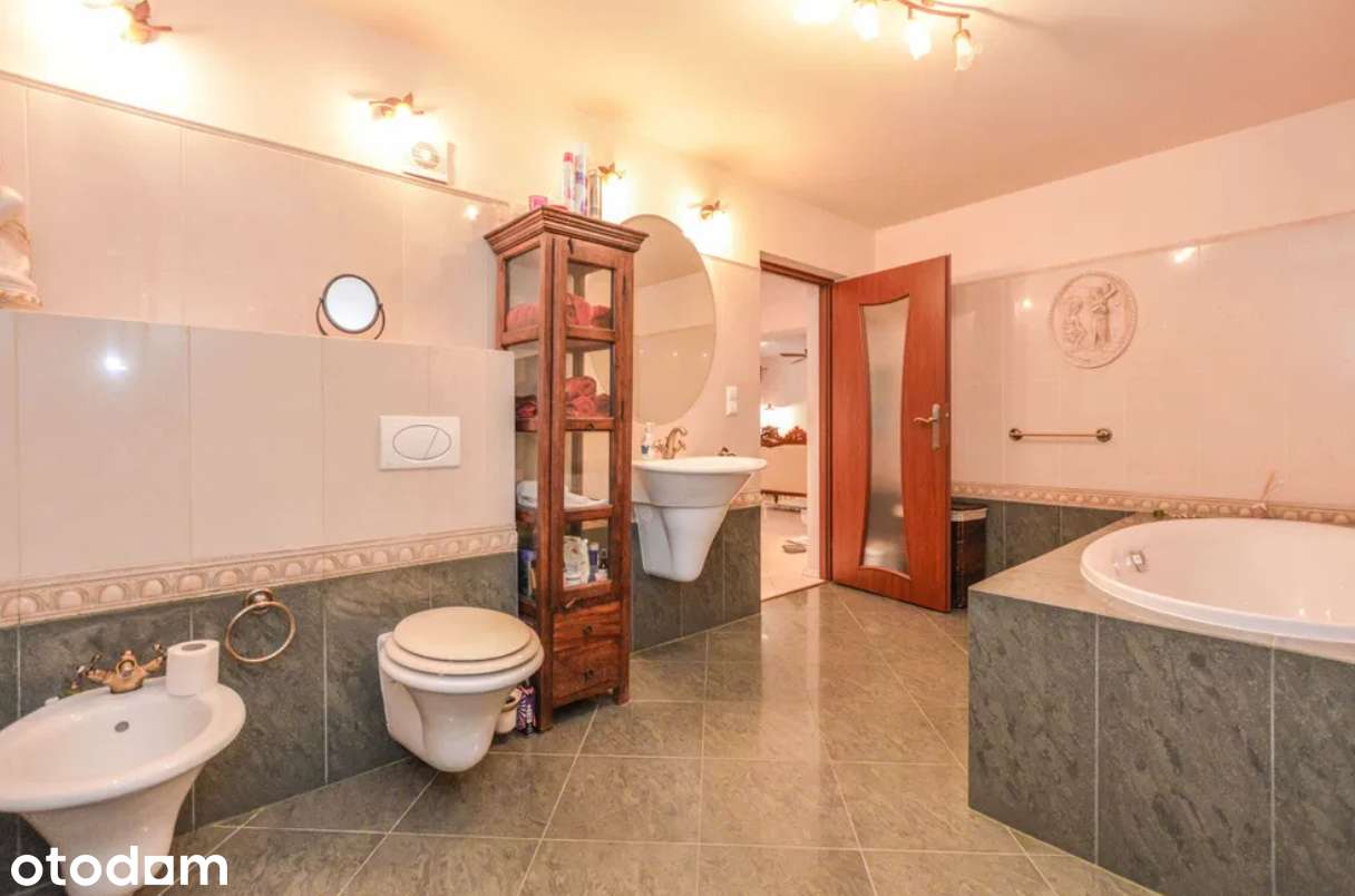 Przestronne mieszkanie w Mistrzejowicach 74m2, duża łazienka z wanną