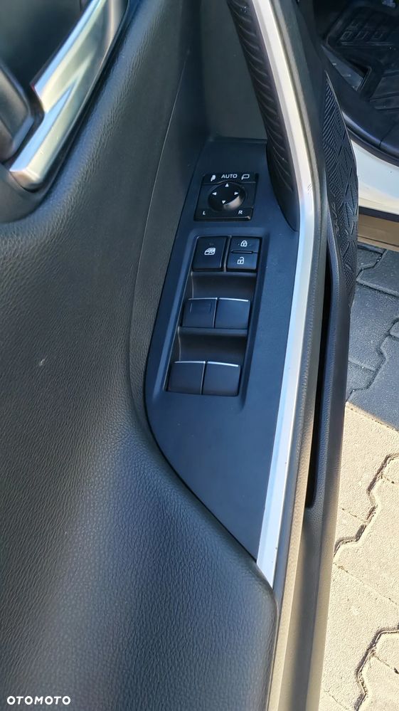 Toyota RAV4 ver-2-5-hybrid-comfort-4x4 - 12