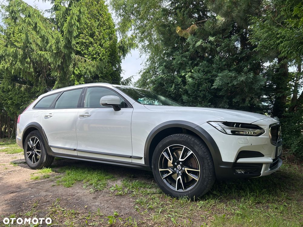Volvo V90 Cross Country T5 AWD Ocean Race - 16