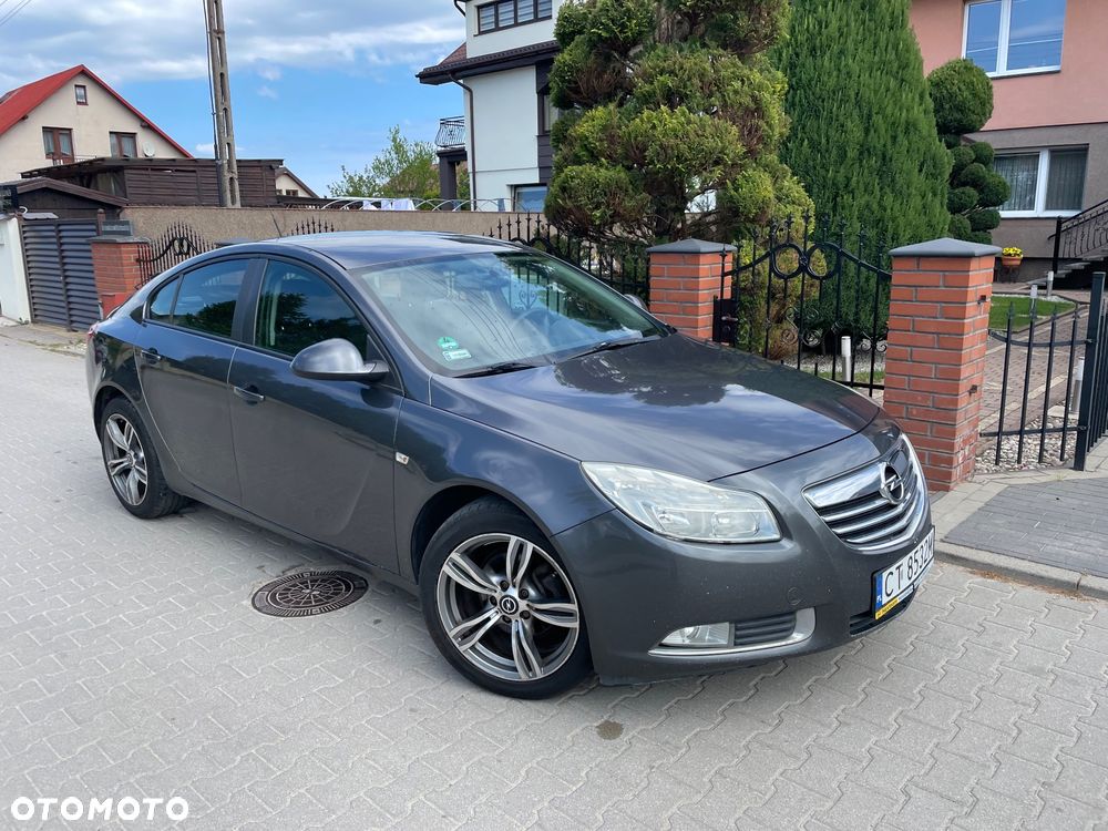 Opel Insignia 1.8 Edition - 1