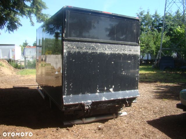 KONTENER FIRANA Z PRAWEJ STRONY WINDA 750KG - 9