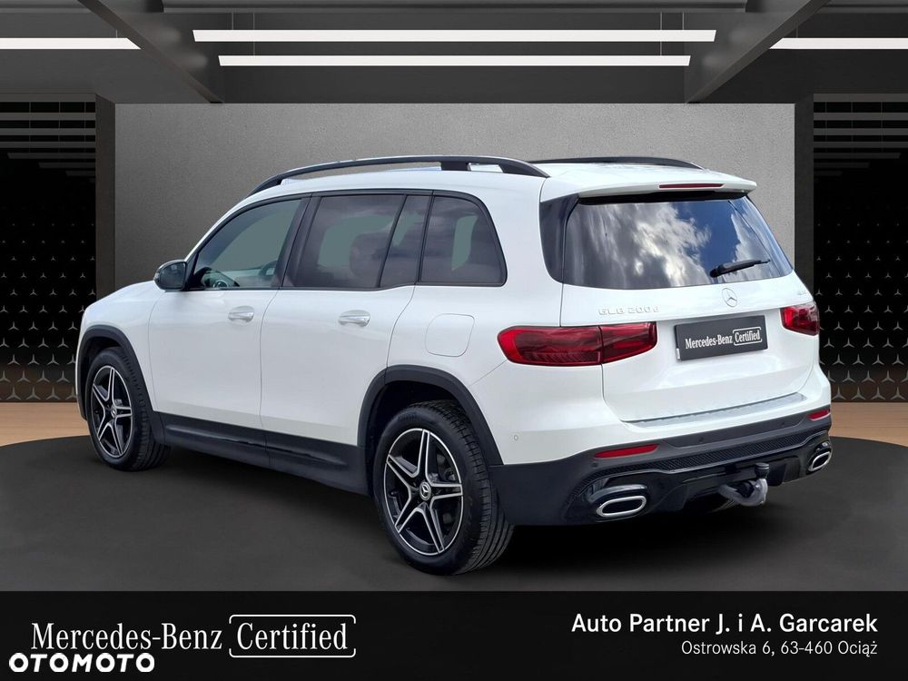 Mercedes-Benz GLB - 3