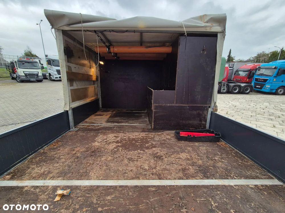 Iveco Daily 35S15 / SKRZYNIA / DOKA / 7 MIEJSC / WEBASTO / 1 WŁ / BEZWYPADKOWY / EURO 6 - 31