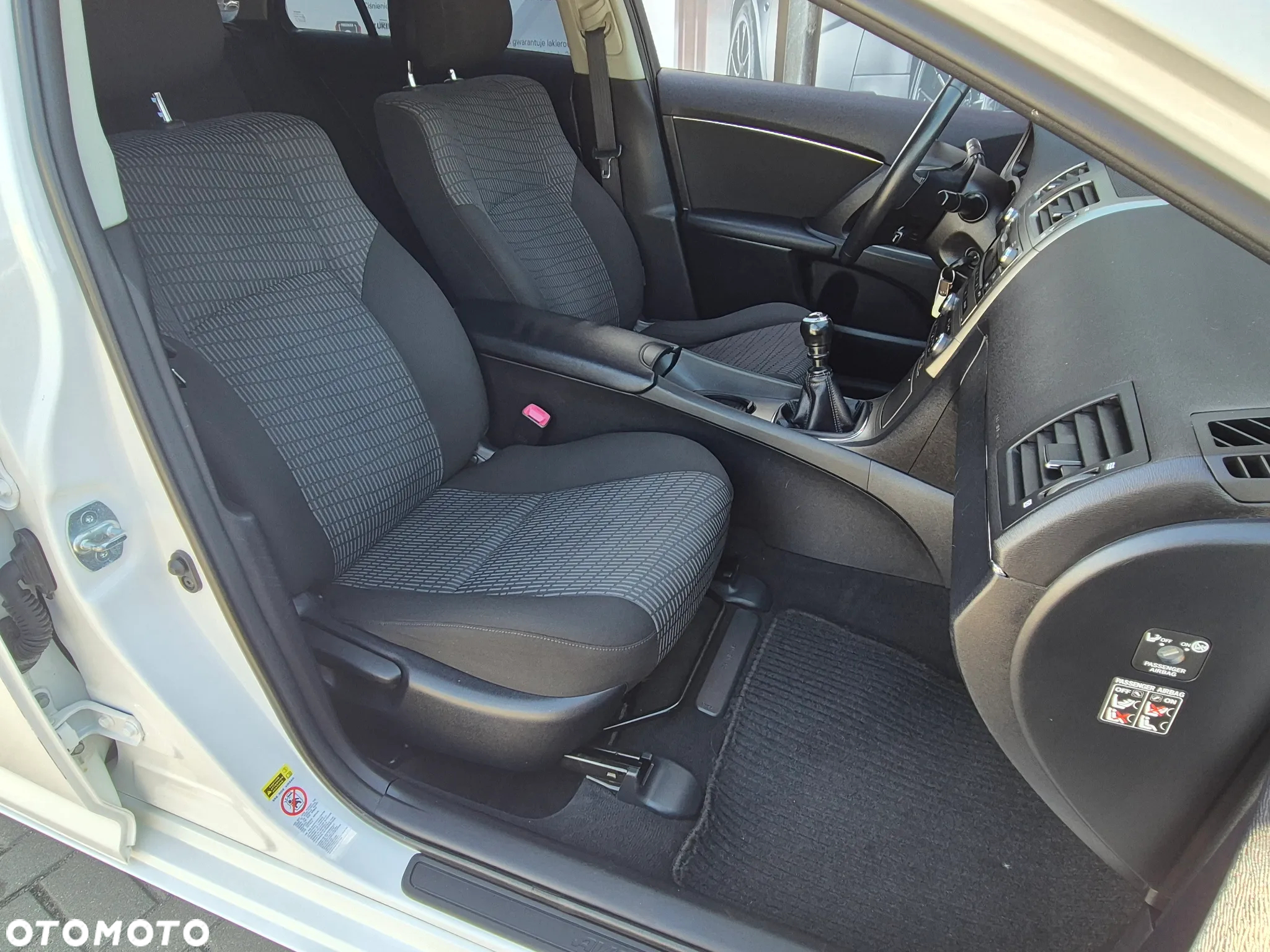 Toyota Avensis 1.8 Selection - 30