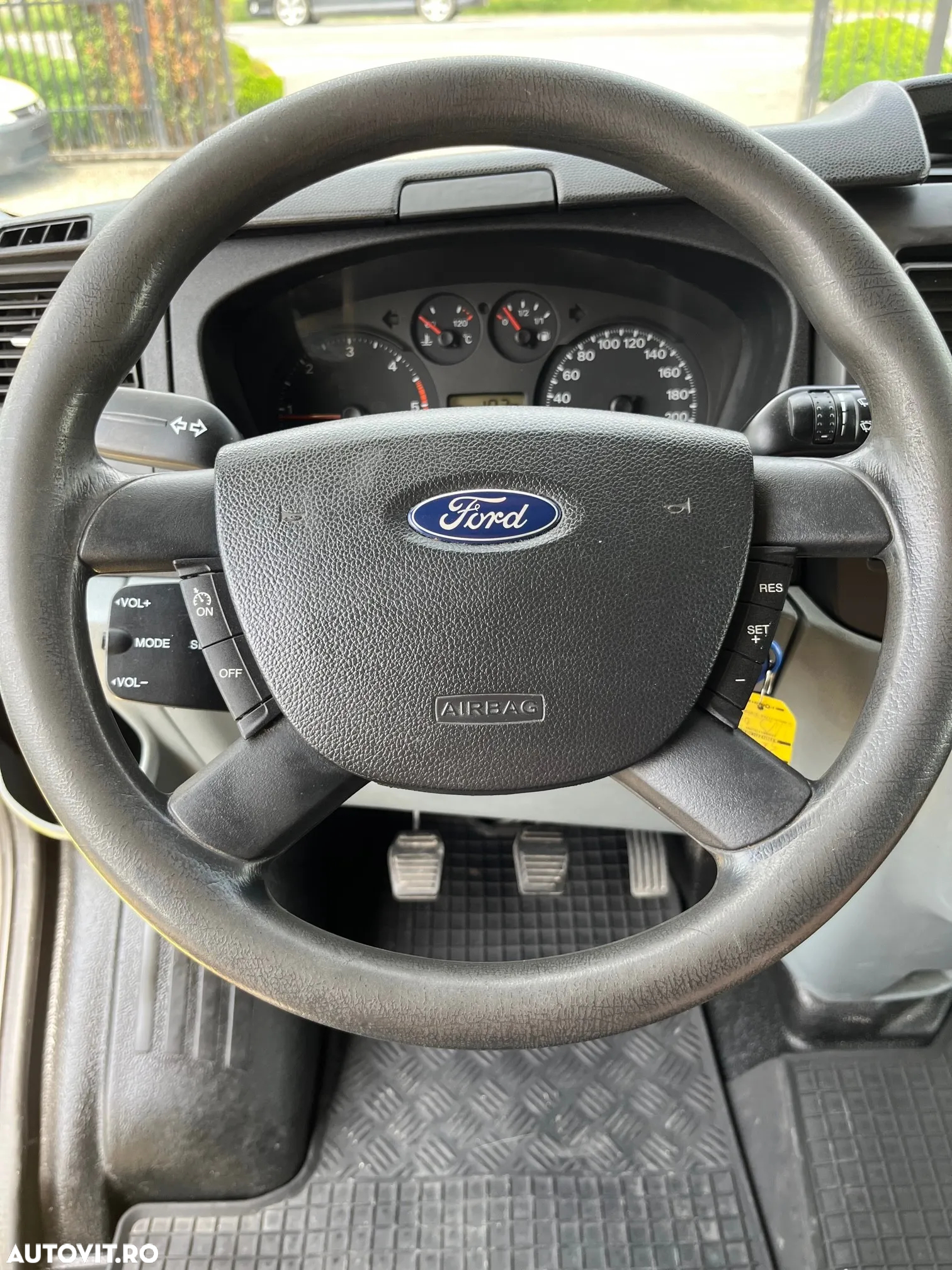 Ford Transit - 14