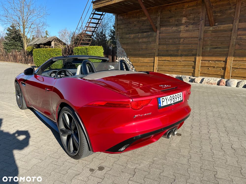 Jaguar F-Type S - 21