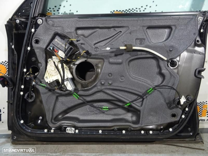 Porta Frente Direita Audi A6 (4F2, C6)  Porta Frontal Direita Audi A6 - 10