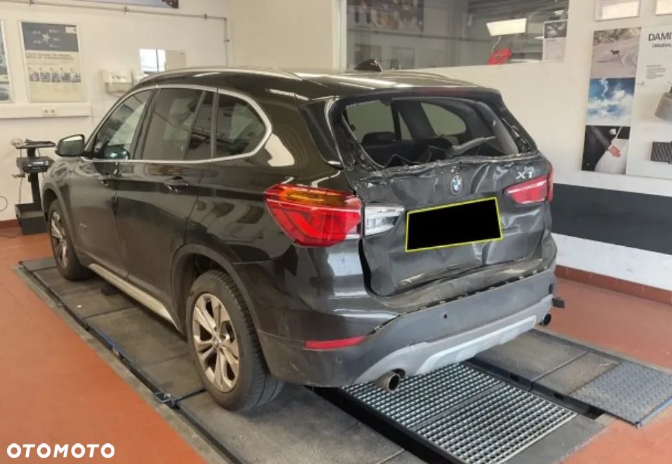 BMW X1 xDrive20i xLine - 15