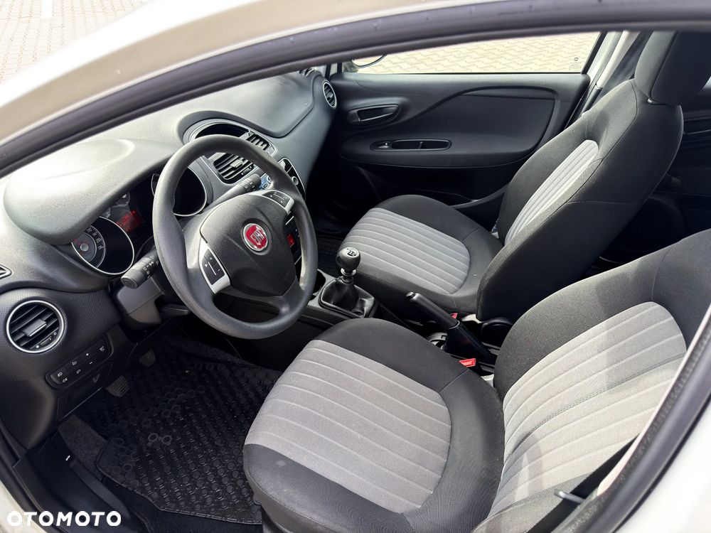 Fiat Punto 2017 photo 3