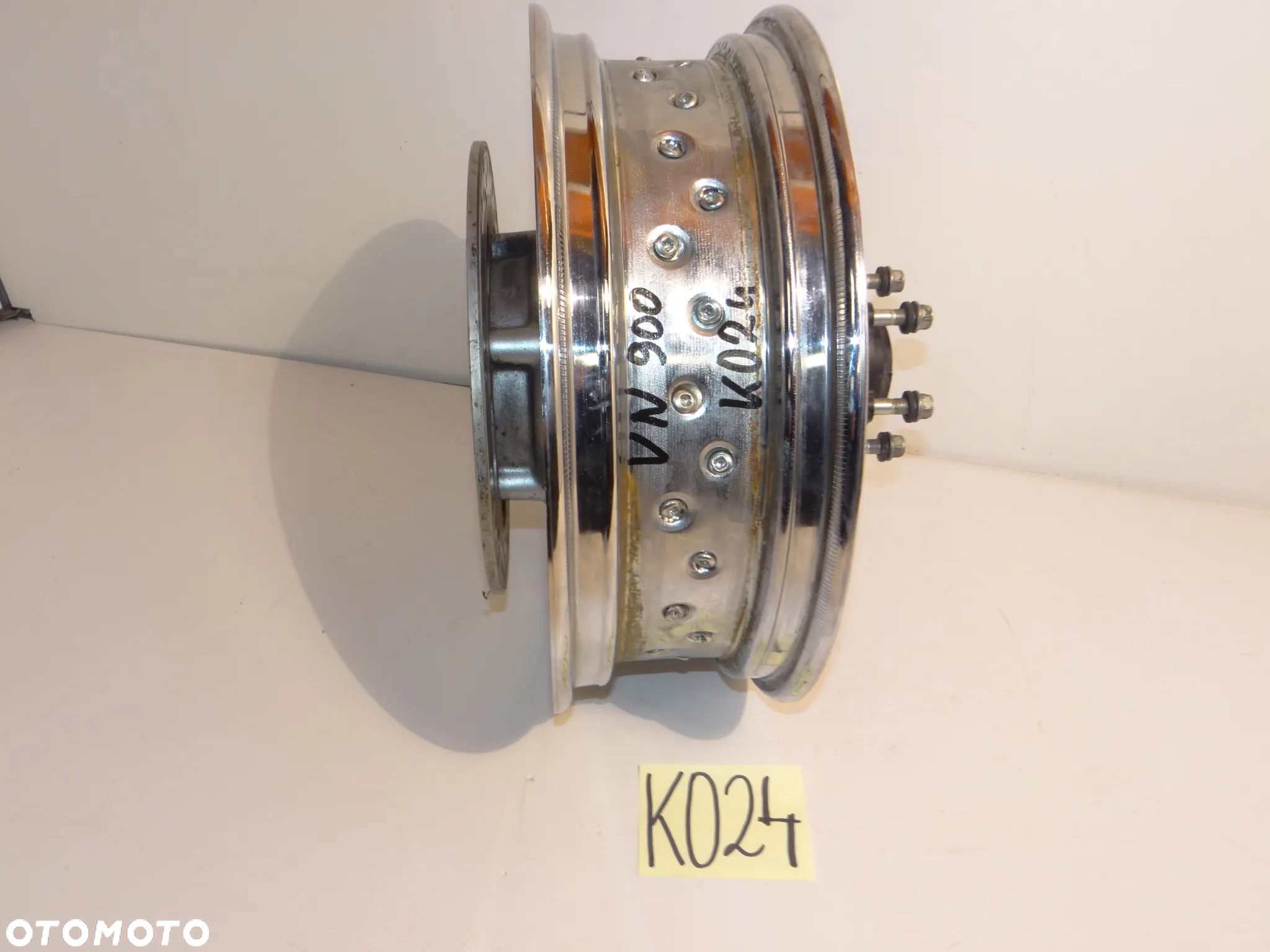 KAWASAKI VN 900 FELGA KOŁO TYŁ 06-12 r. K024 - 2
