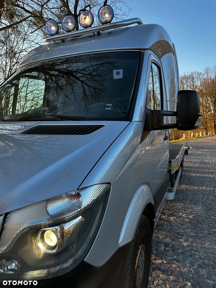 Mercedes-Benz SPRINTER - 20