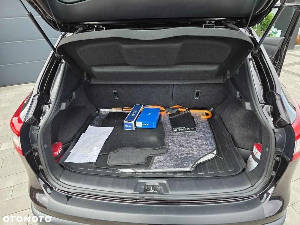 Nissan Qashqai - 10