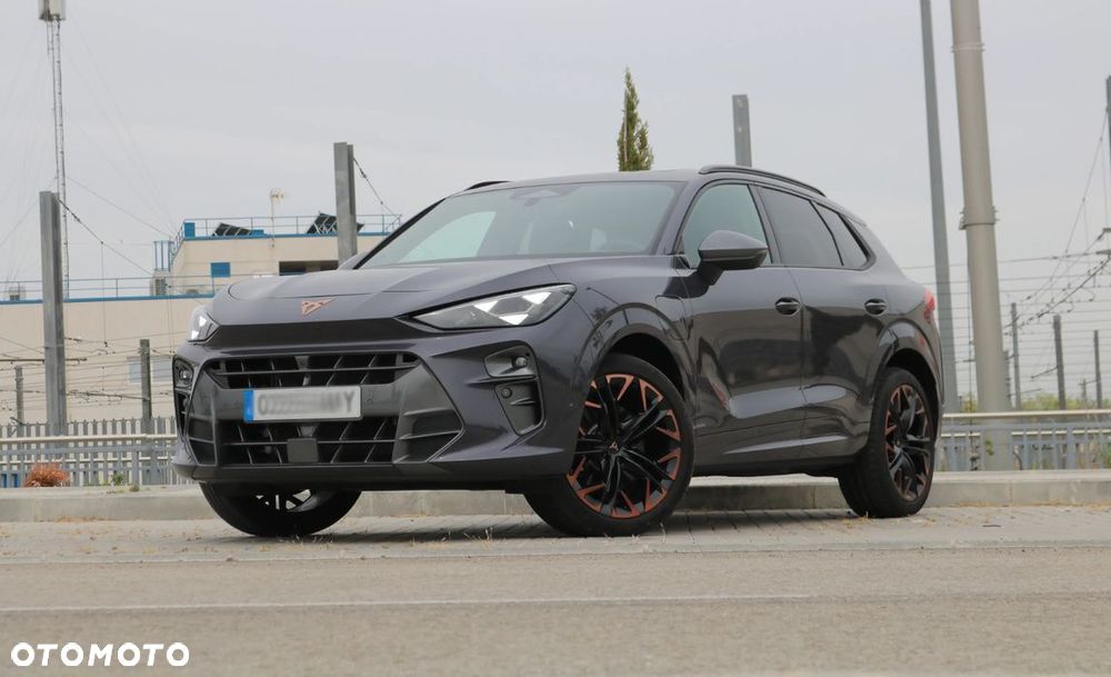 4x Felgi 18 Hybrid Forged m.in. do CUPRA Ateca Born Leon Formentor VZ5 VZe Terramar - YF5719 - 4
