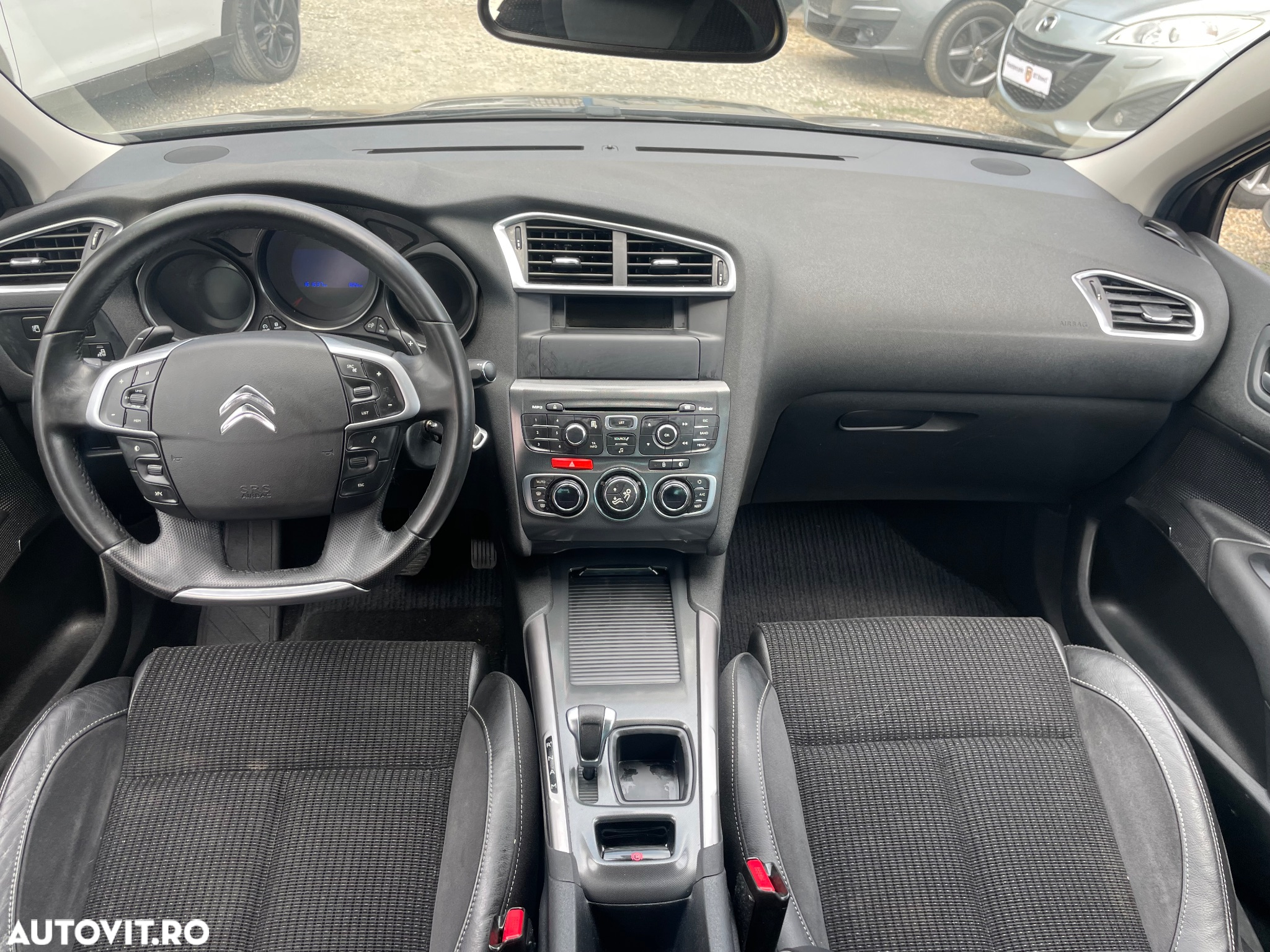 Citroën C4 1.6 THP BMP Exclusive - 9