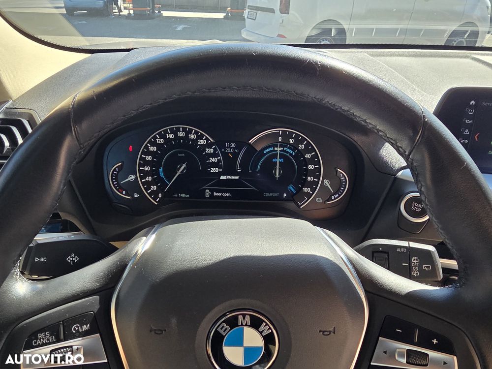 BMW X3 xDrive30e AT PHEV - 21