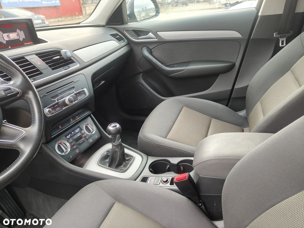 Audi Q3 2.0 TDI Edycja Specjalna - 4