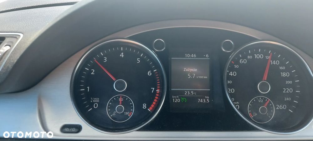 Volkswagen Passat 1.4 TSI BlueMotion Technology Comfortline - 27