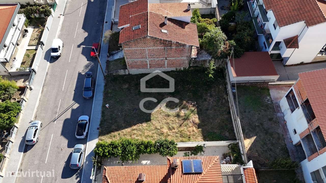 Lote com potencial em Valpaços - Grande imagem: 3/12