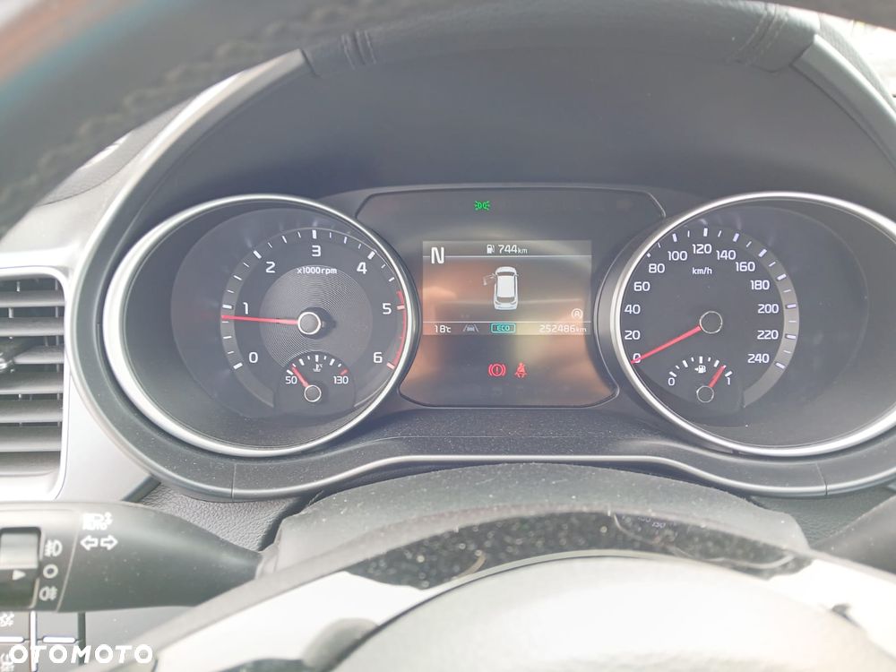 Kia Ceed 1.6 CRDi Vision - 5