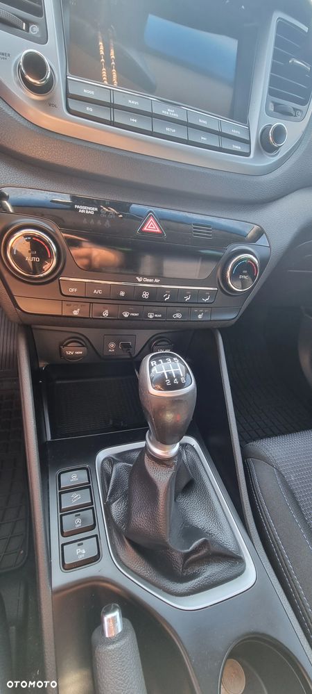 Hyundai Tucson 1.6 GDI BlueDrive Comfort 2WD - 12