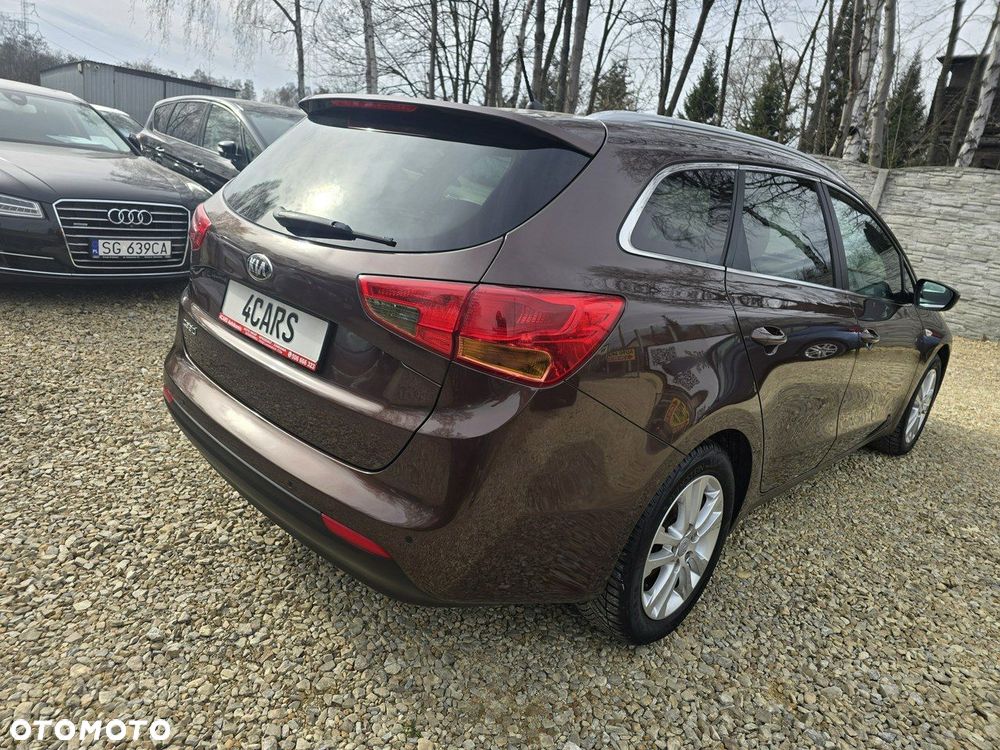 Kia Ceed - 5