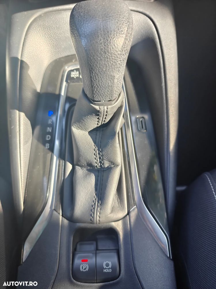 Toyota Corolla - 17