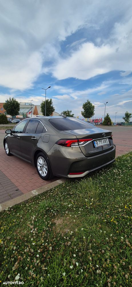 Toyota Corolla - 2