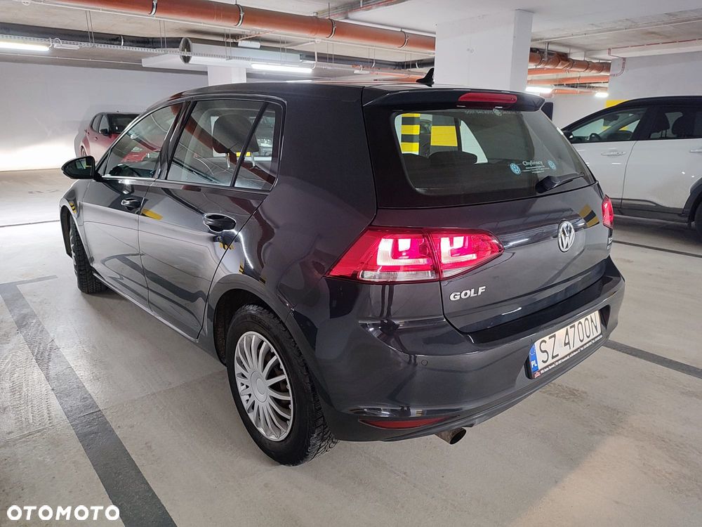 Volkswagen Golf 1.2 TSI BMT Comfortline - 5