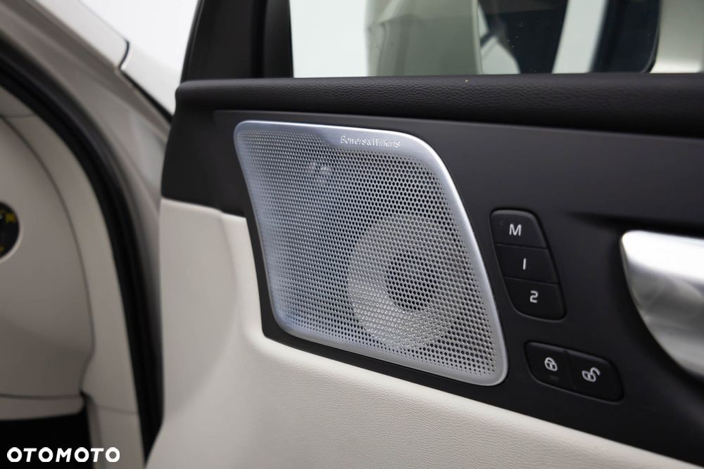 Volvo XC 60 B4 D AWD Geartronic Inscription - 35