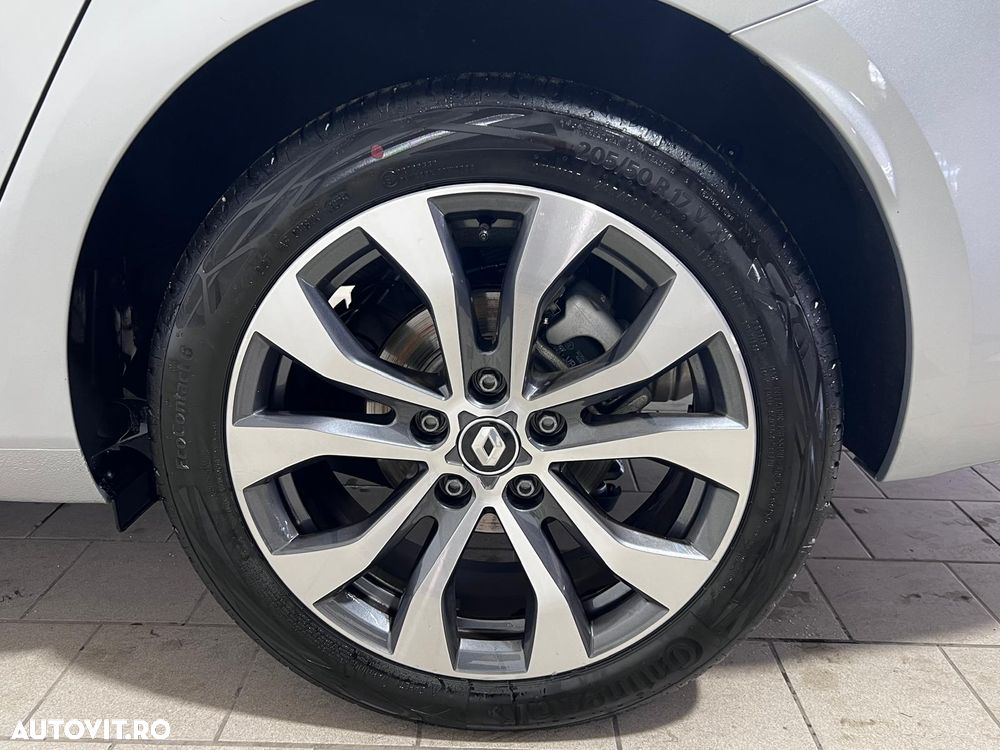 Renault Megane TCe 140 GPF EDC Techno - 8