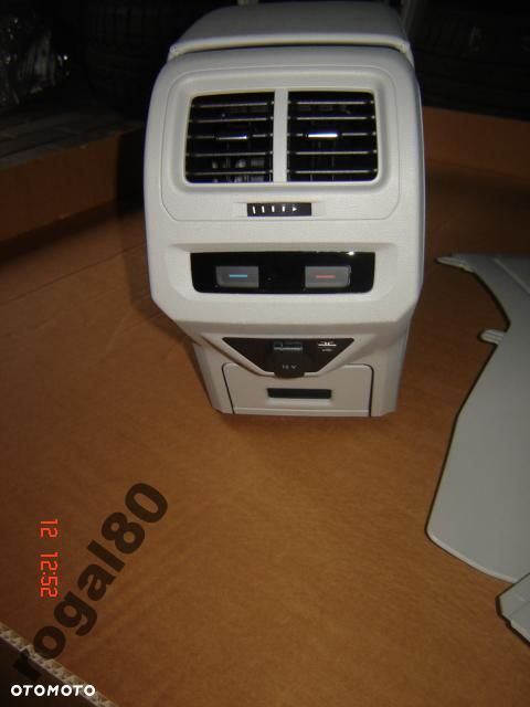 VW TOURAN MODEL 2015 PODŁOKIETNIK ORYGINAŁ NOWY - 2