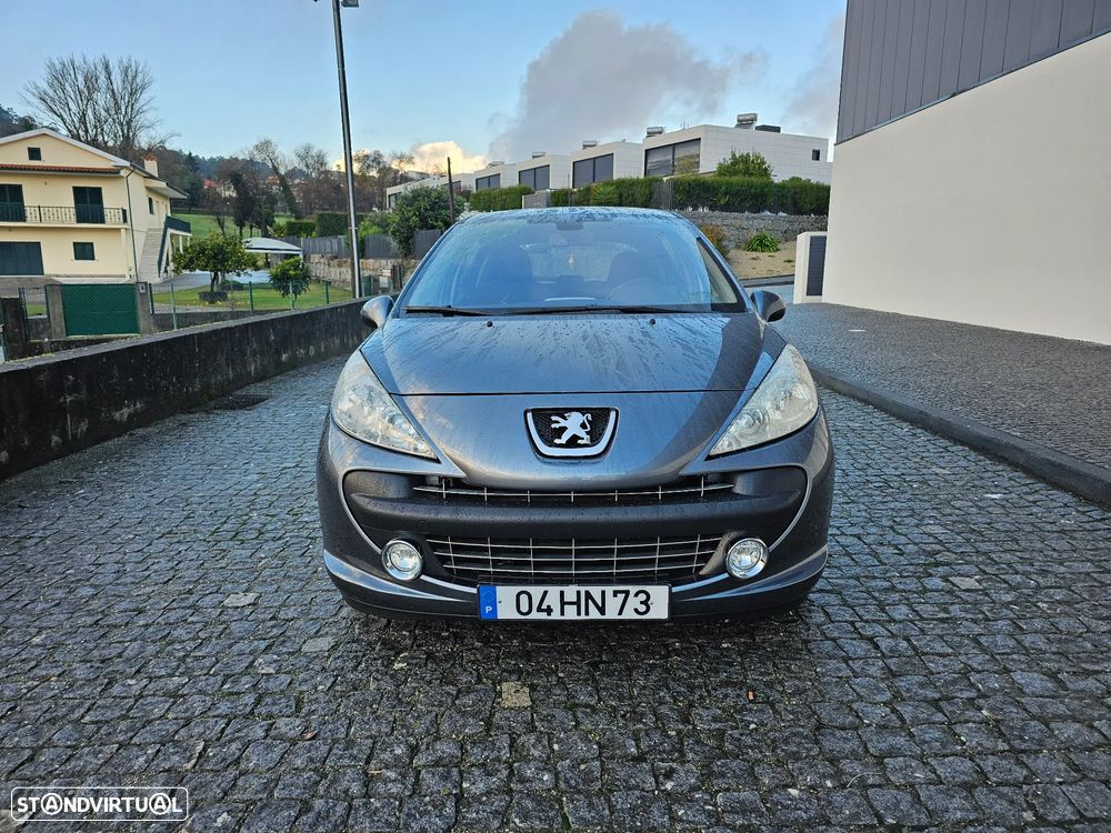 Peugeot 207 1.6 HDi Sport - 2