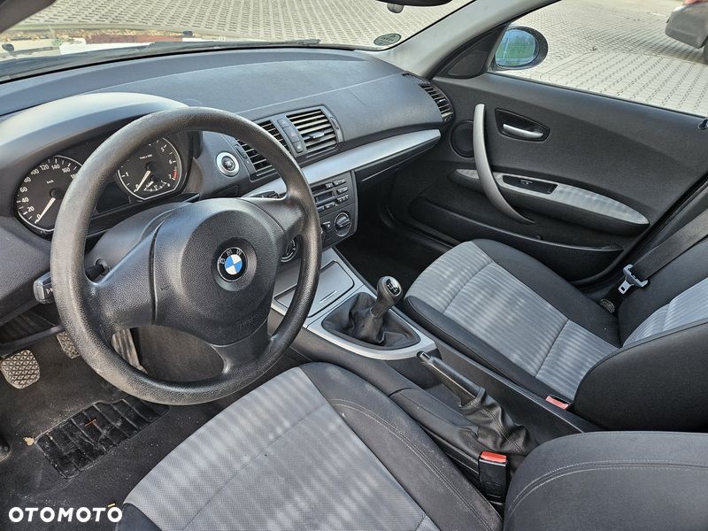 BMW Seria 1 - 16