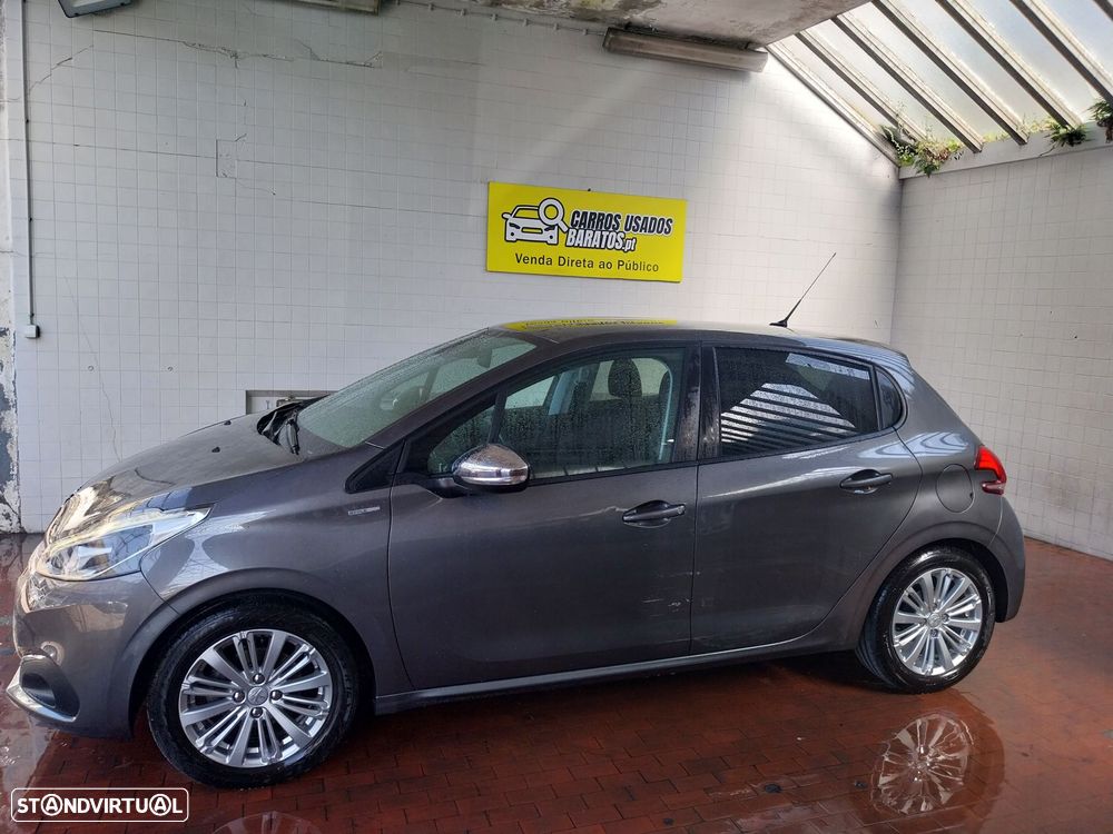 Peugeot 208 1.2 PureTech Style - 3