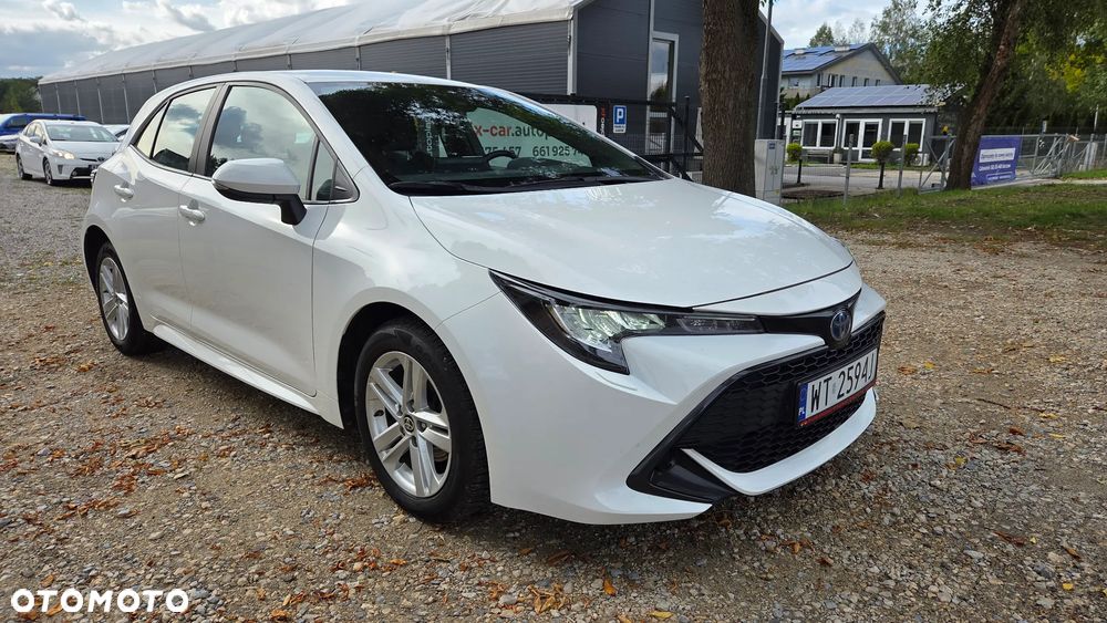 Toyota Corolla 1.8 Hybrid Business Edition - 3