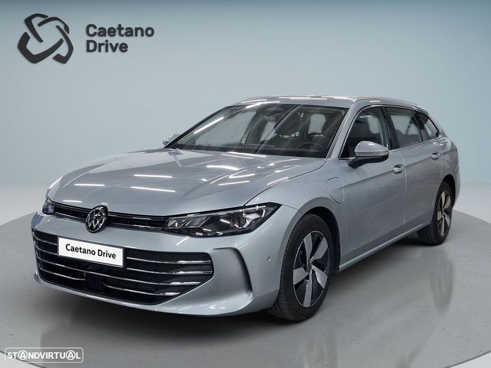 VW Passat Variant 1.5 TSI eHybrid Business DSG - 1