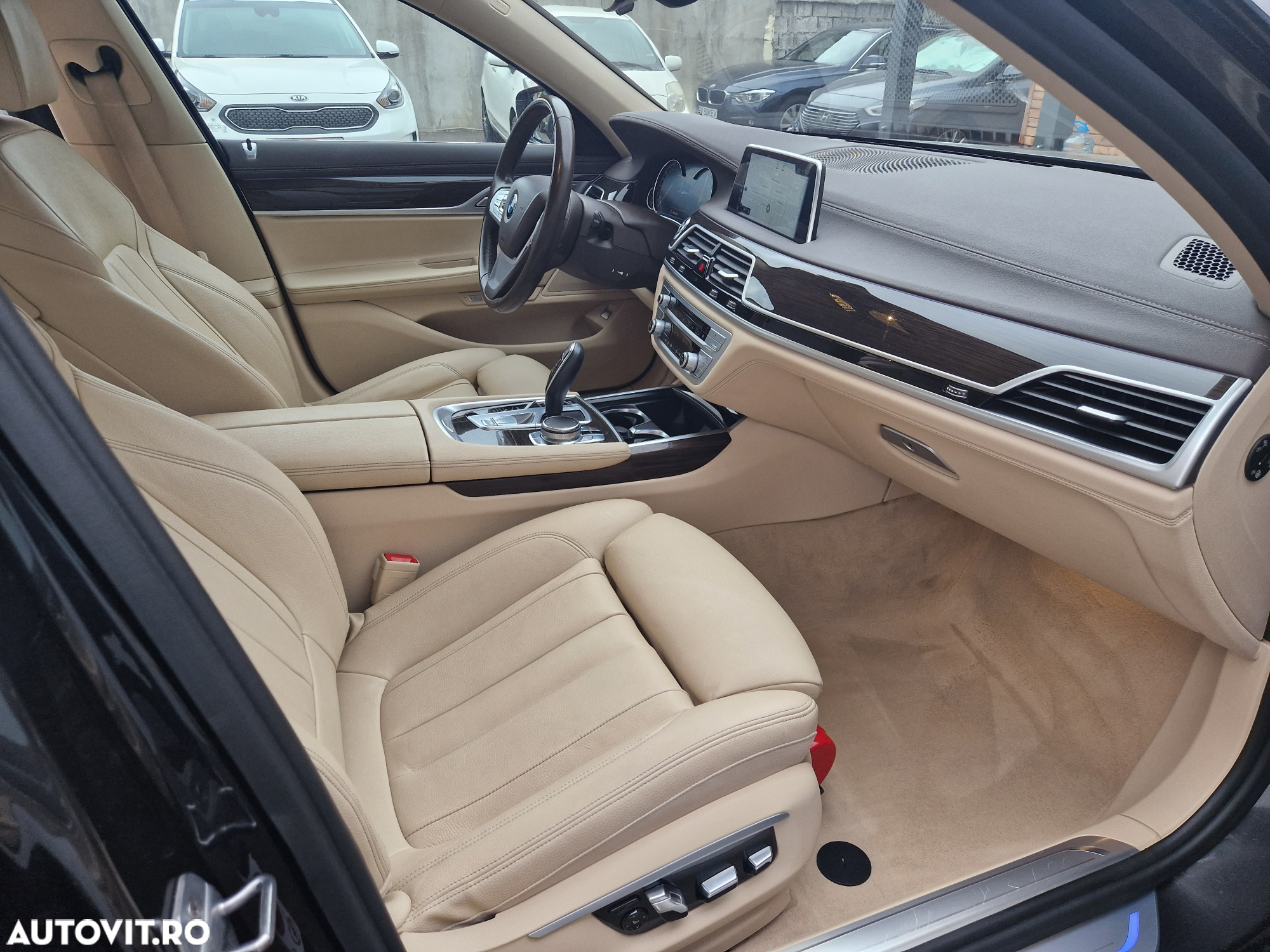 BMW Seria 7 - 7