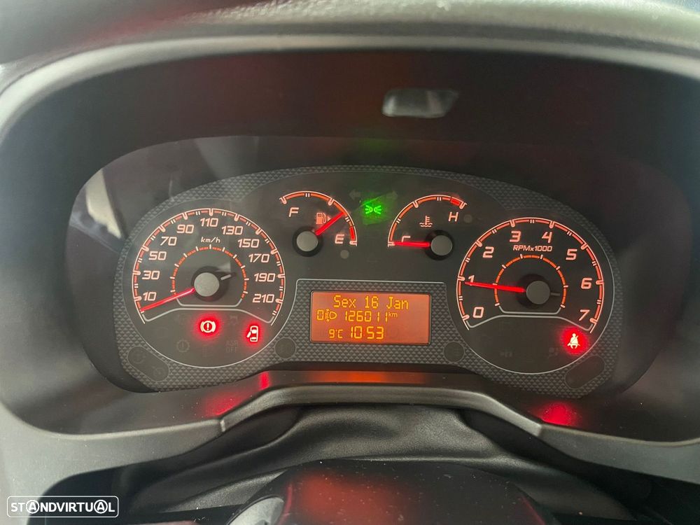 Fiat Fiorino 1.3 M-jet - 24