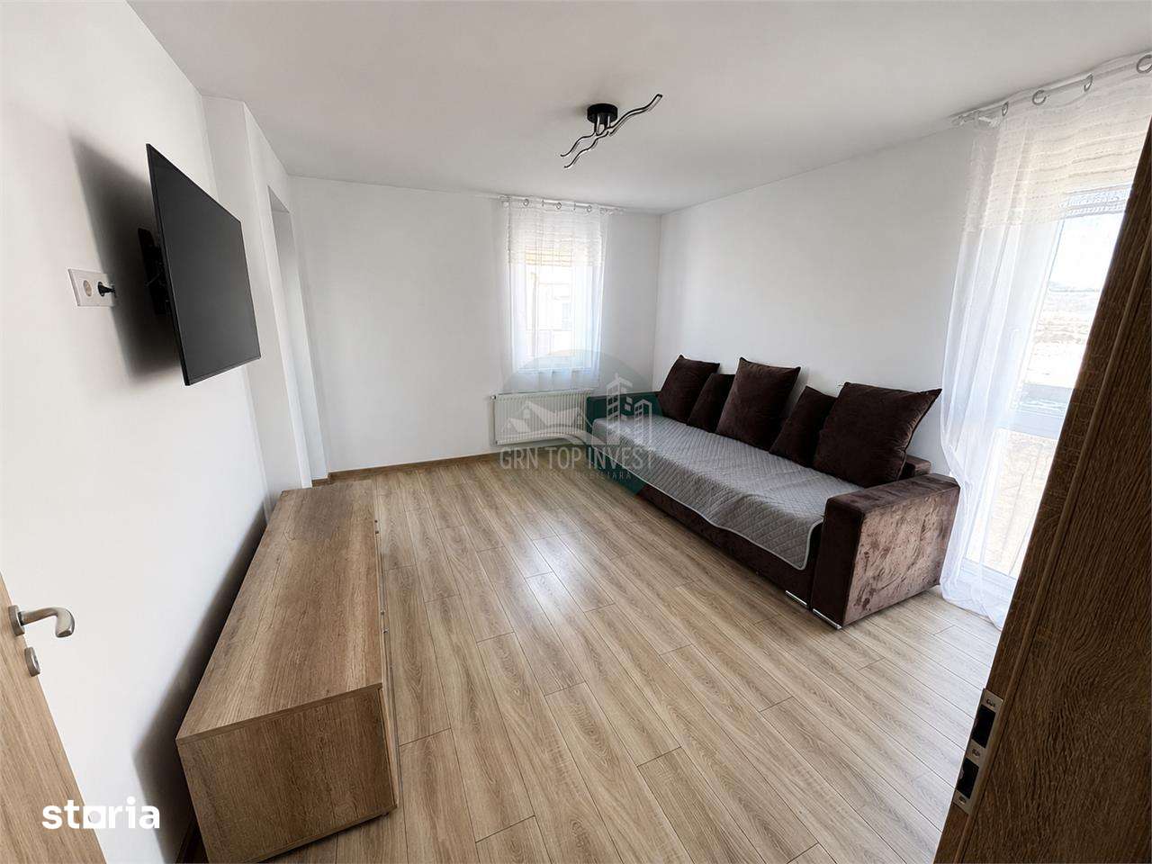 Apartament decomandat 2 camere cu balcon zona Henri Coanda — fotografia 1