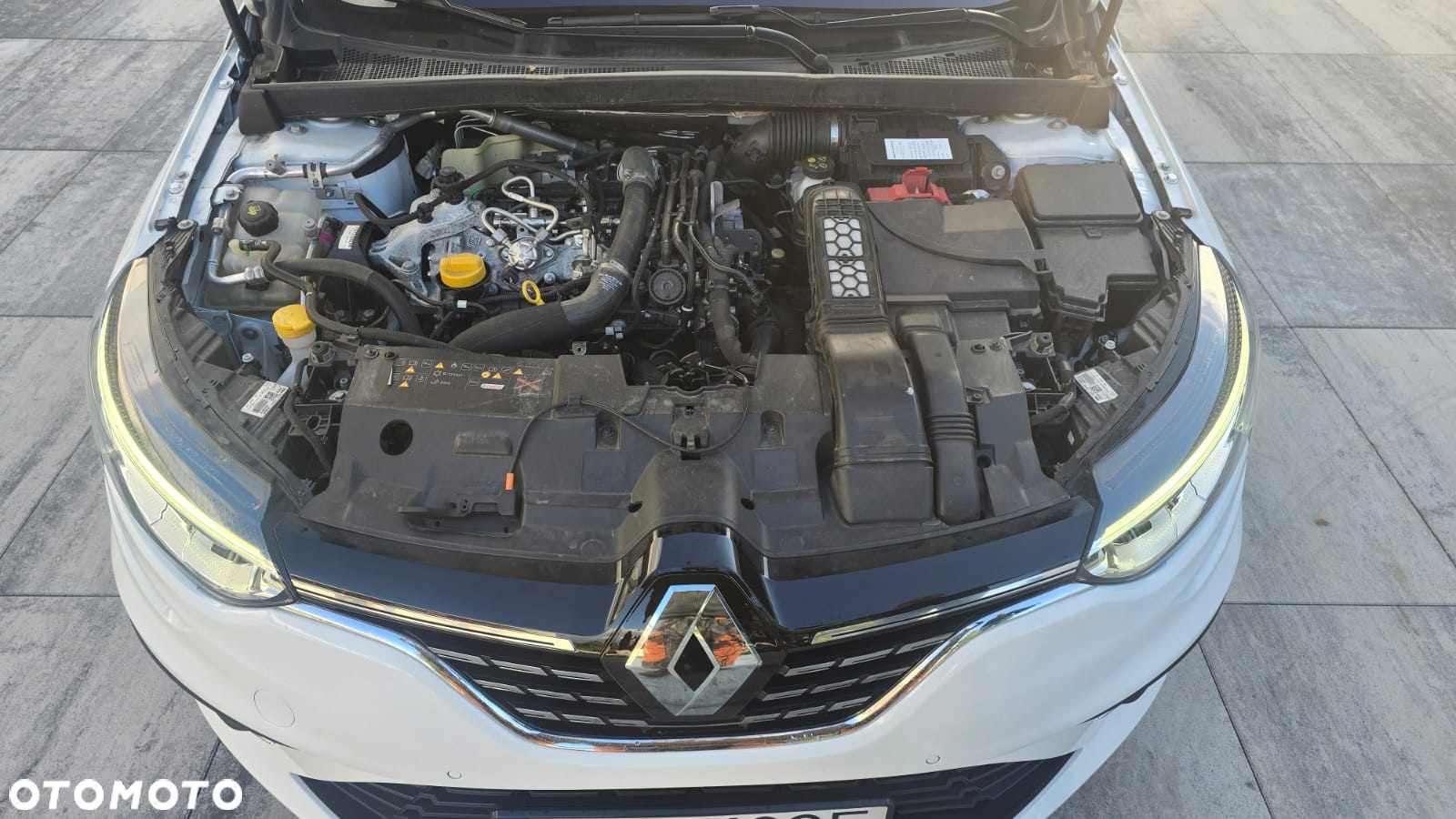 Renault Megane 1.3 TCe Intens EDC - 13