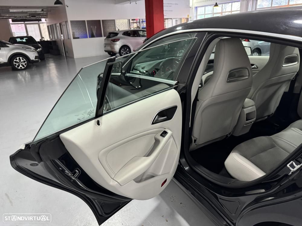 Mercedes-Benz CLA 180 d Shooting Brake Urban - 41