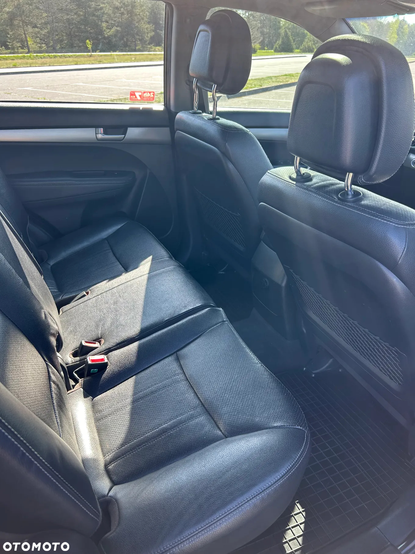Kia Sorento - 8