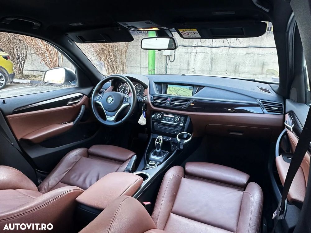 BMW X1 sDrive20d Aut. xLine - 8