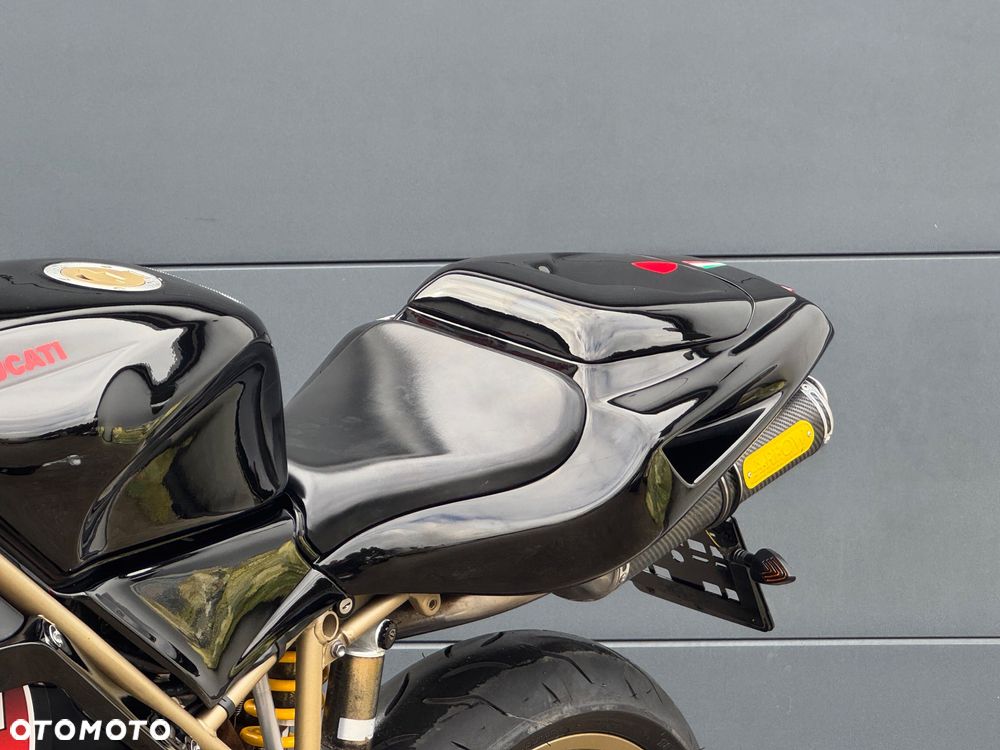 Ducati 748 - 25