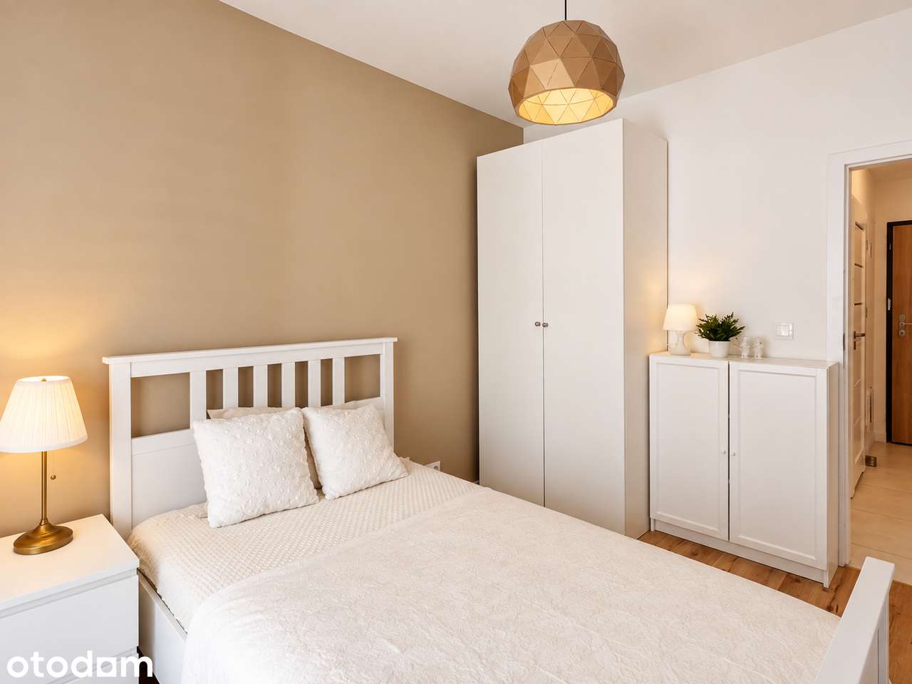 Nowoczesny apartament z balkonem | Wola Skwer | 42 m²